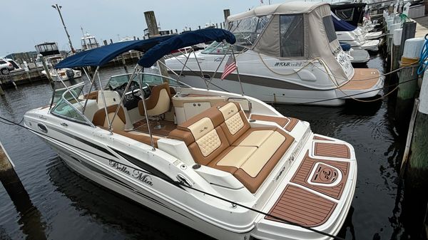 Sea Ray 260 Sundeck 