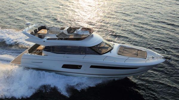 Prestige 560