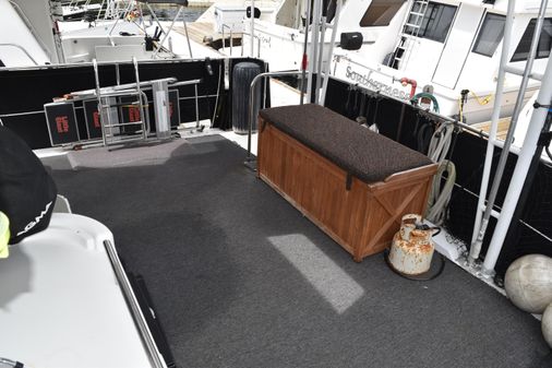 Bayliner 4387 image