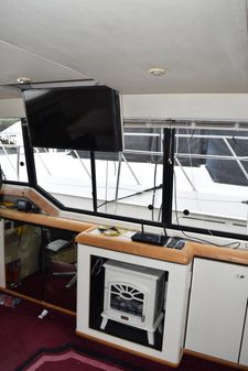 Bayliner 4387 image