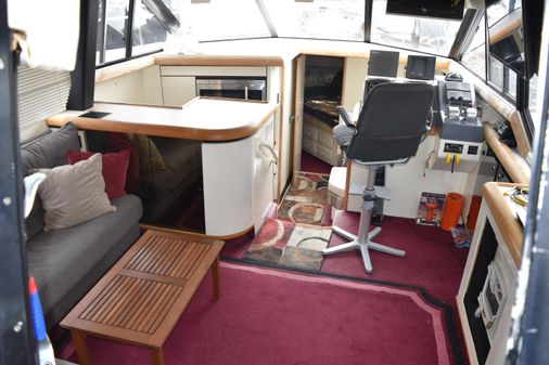 Bayliner 4387 image