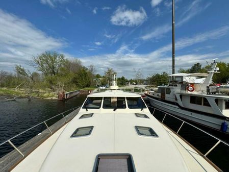 Palm Beach Motor Yachts PB55 image