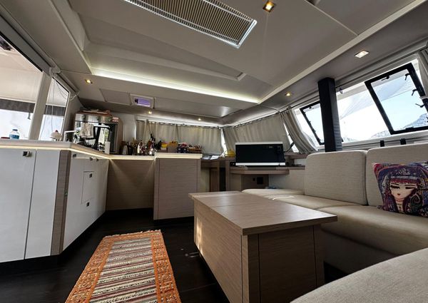 Fountaine Pajot Catamaran Astrea 42 image