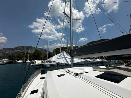 Fountaine Pajot Catamaran Astrea 42 image