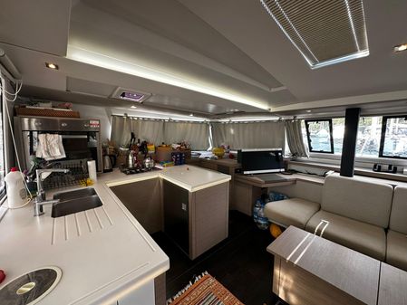 Fountaine Pajot Catamaran Astrea 42 image