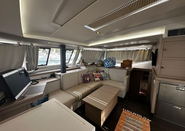 Fountaine Pajot Catamaran Astrea 42 image