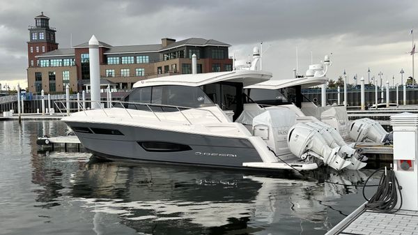 Regal 38 XO