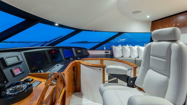 Westport Raised Pilothouse image