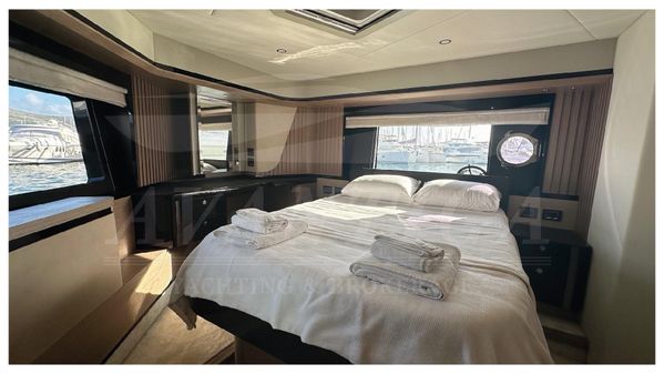 Absolute 58 Navetta image