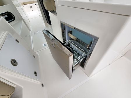 Pursuit DC 325 Dual Console image