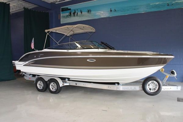 Formula 270 Bowrider - main image