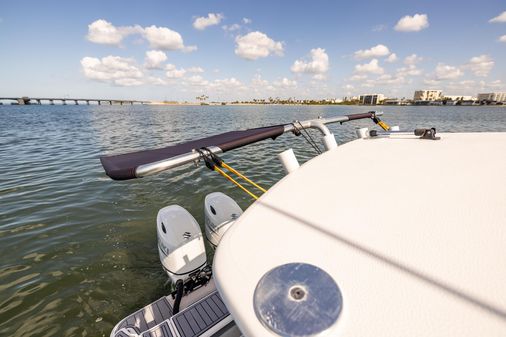 Aquasport 2500 Center Console image