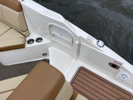 Sea-ray 270-SUNDECK-OUTBOARD image