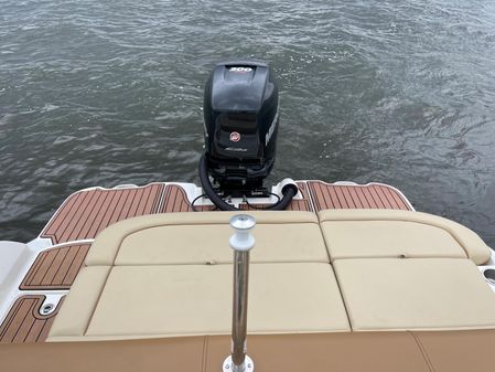 Sea-ray 270-SUNDECK-OUTBOARD image