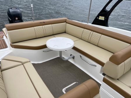 Sea-ray 270-SUNDECK-OUTBOARD image