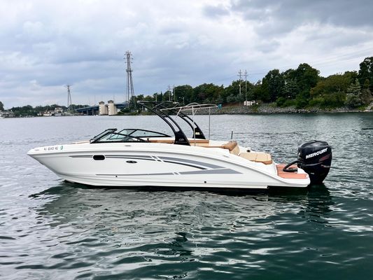 Sea-ray 270-SUNDECK-OUTBOARD - main image