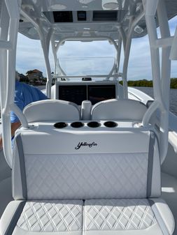 Yellowfin 34 image