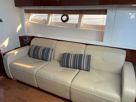 Sea Ray 410 Sundancer image