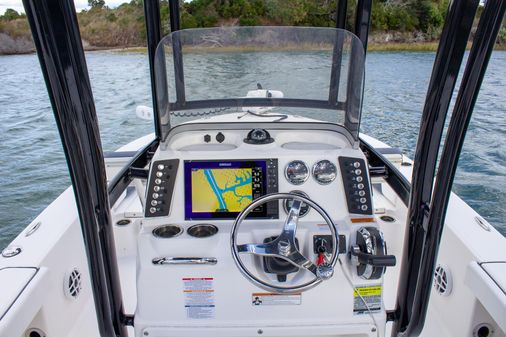 Robalo 226 Cayman image