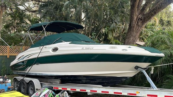Sea Ray 270 Sundeck