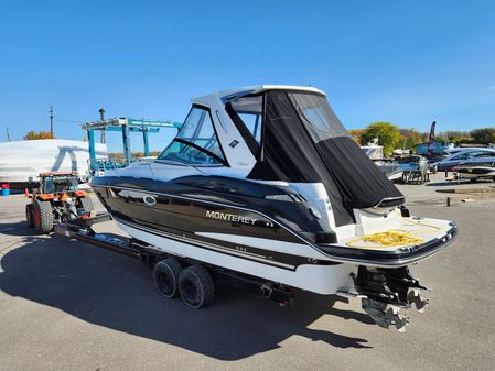 Monterey 355 Sport Yacht image