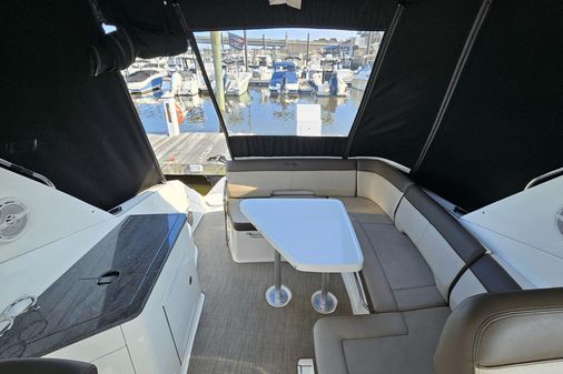 Sea Ray 350 Sundancer image