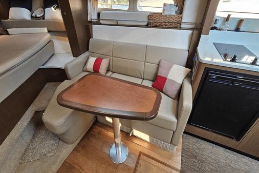 Sea Ray 350 Sundancer image