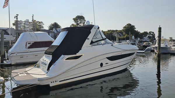 Sea Ray 350 Sundancer 