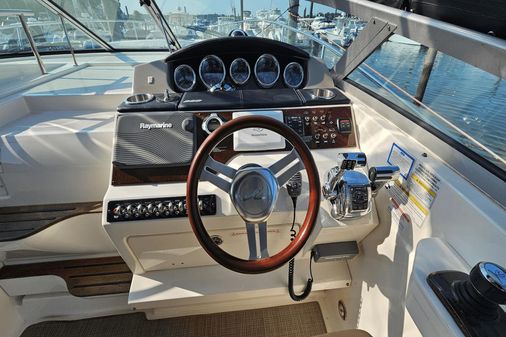 Sea Ray 350 Sundancer image