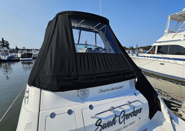 Sea Ray 350 Sundancer image