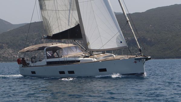 Beneteau Oceanis 55 image