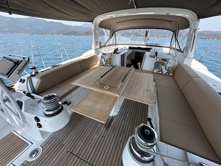 Beneteau Oceanis 55 image