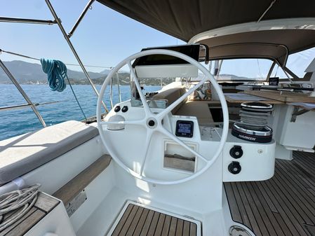 Beneteau Oceanis 55 image