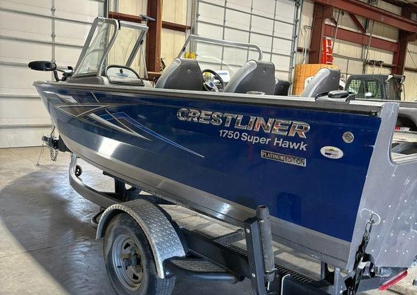 Crestliner 1750-SUPER-HAWK image