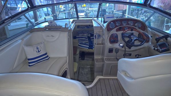 Sea Ray 280 Sundancer image