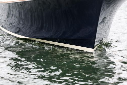 Hinckley Picnic Boat EP image