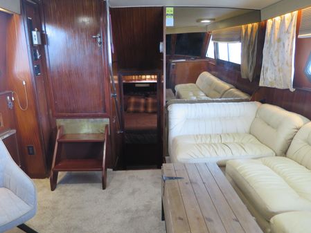 Hatteras 40 Double Cabin image