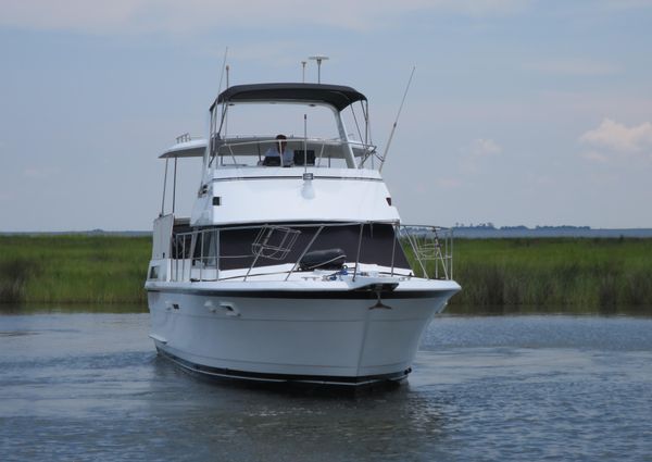 Hatteras 40-DOUBLE-CABIN image