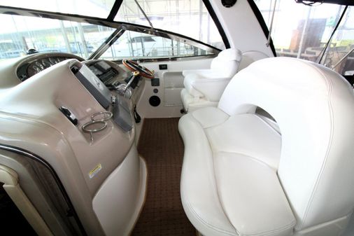 Sea Ray 380 Sundancer image