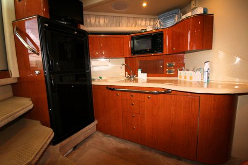 Sea Ray 380 Sundancer image