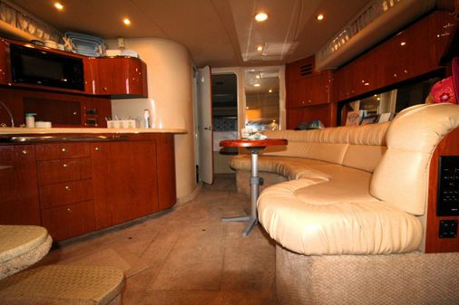 Sea Ray 380 Sundancer image