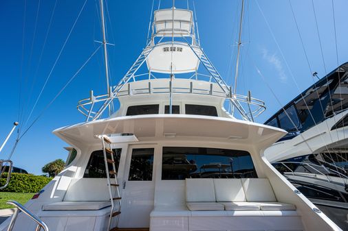 American Custom Enclosed Flybridge image