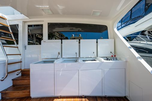 American Custom Enclosed Flybridge image