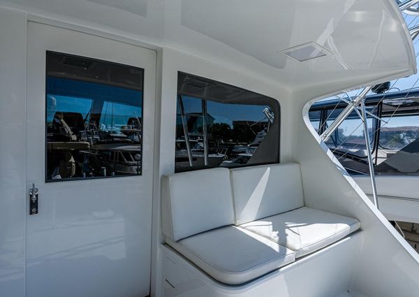 American Custom Enclosed Flybridge image