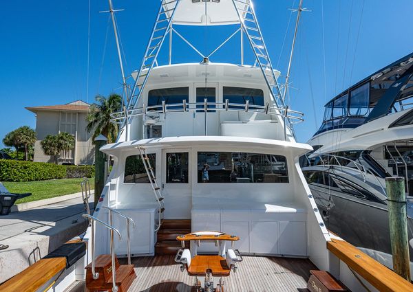 American Custom Enclosed Flybridge image