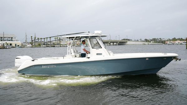 Everglades 325cc