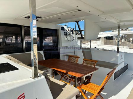 Fountaine Pajot Lucia 40 image