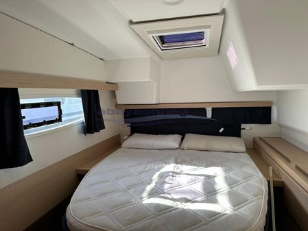 Fountaine Pajot Lucia 40 image