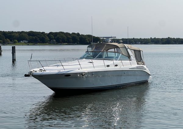 Sea Ray 400 Sundancer image