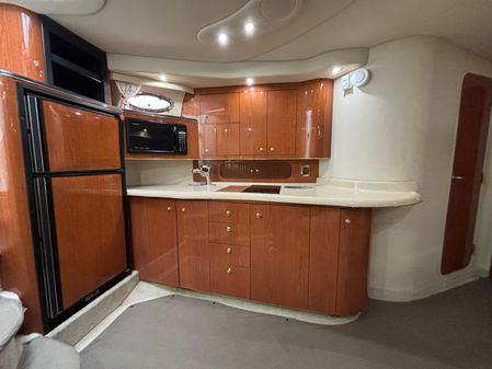 Sea Ray 400 Sundancer image